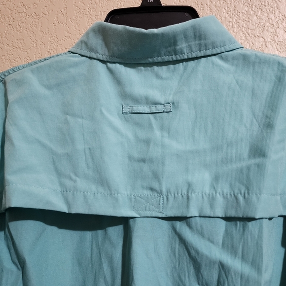 Realtree Aqua blue Short sleeve button down shirt Size XL NWT - Picture 7 of 8